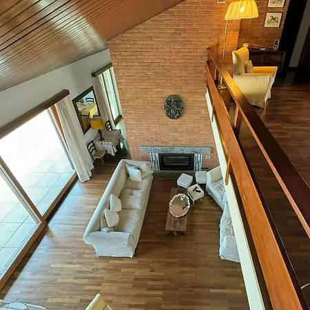 Casa vacanze With Pool Overlooking Maggiore Gignese