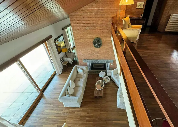 Tatil Evi With Pool Overlooking Maggiore Gignese