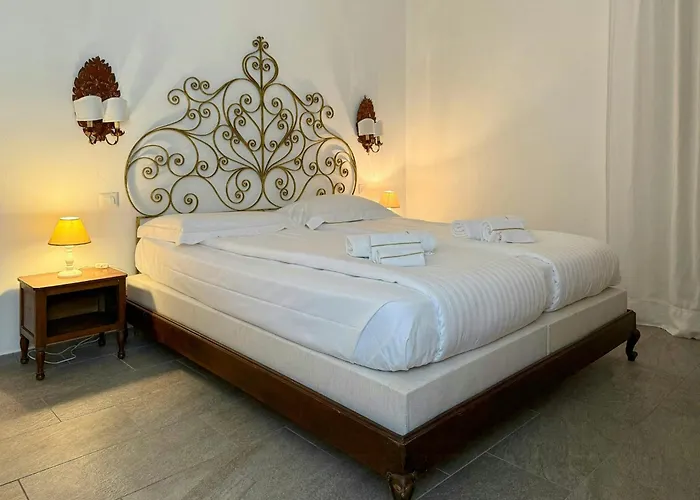 Tatil Evi With Pool Overlooking Maggiore Gignese